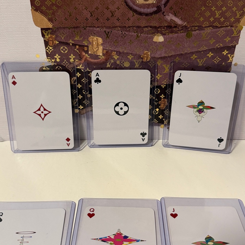 Luxury Designer Playing Cards - 1 card of the Queen of Spade ♠️ - Picture 5 of 12